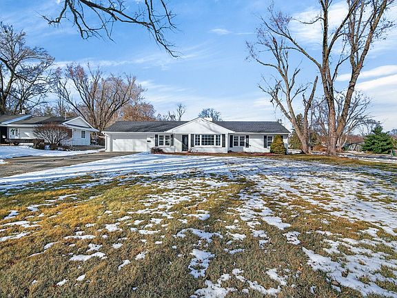 3rd image of 1605 Ashworth Rd