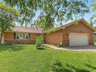 (Undisclosed Address), Elgin, IL, 60123