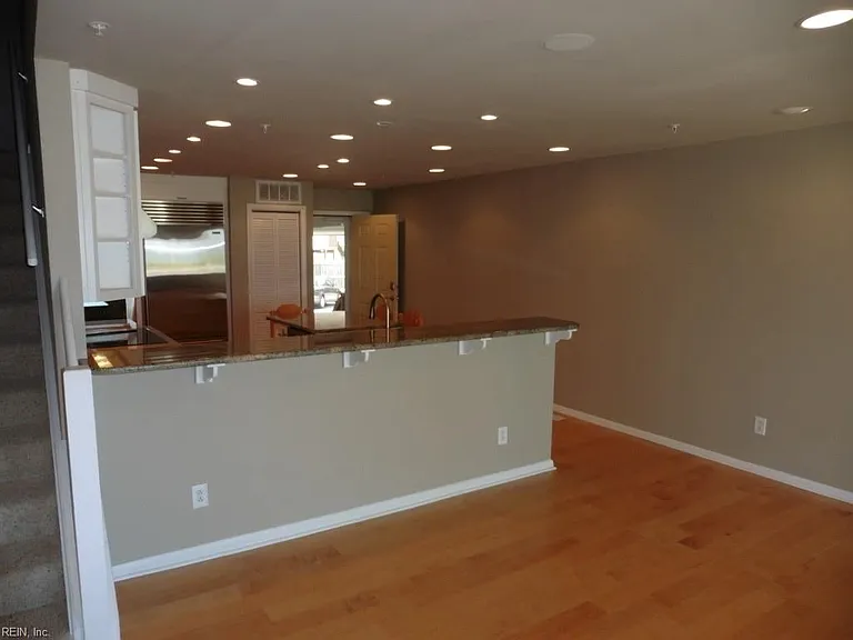 2368 Bays Edge Ave — Photo 10