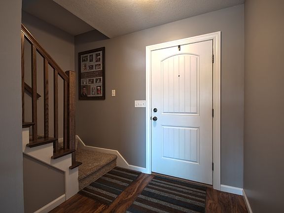 2nd image of 67220 Harvest Ct
