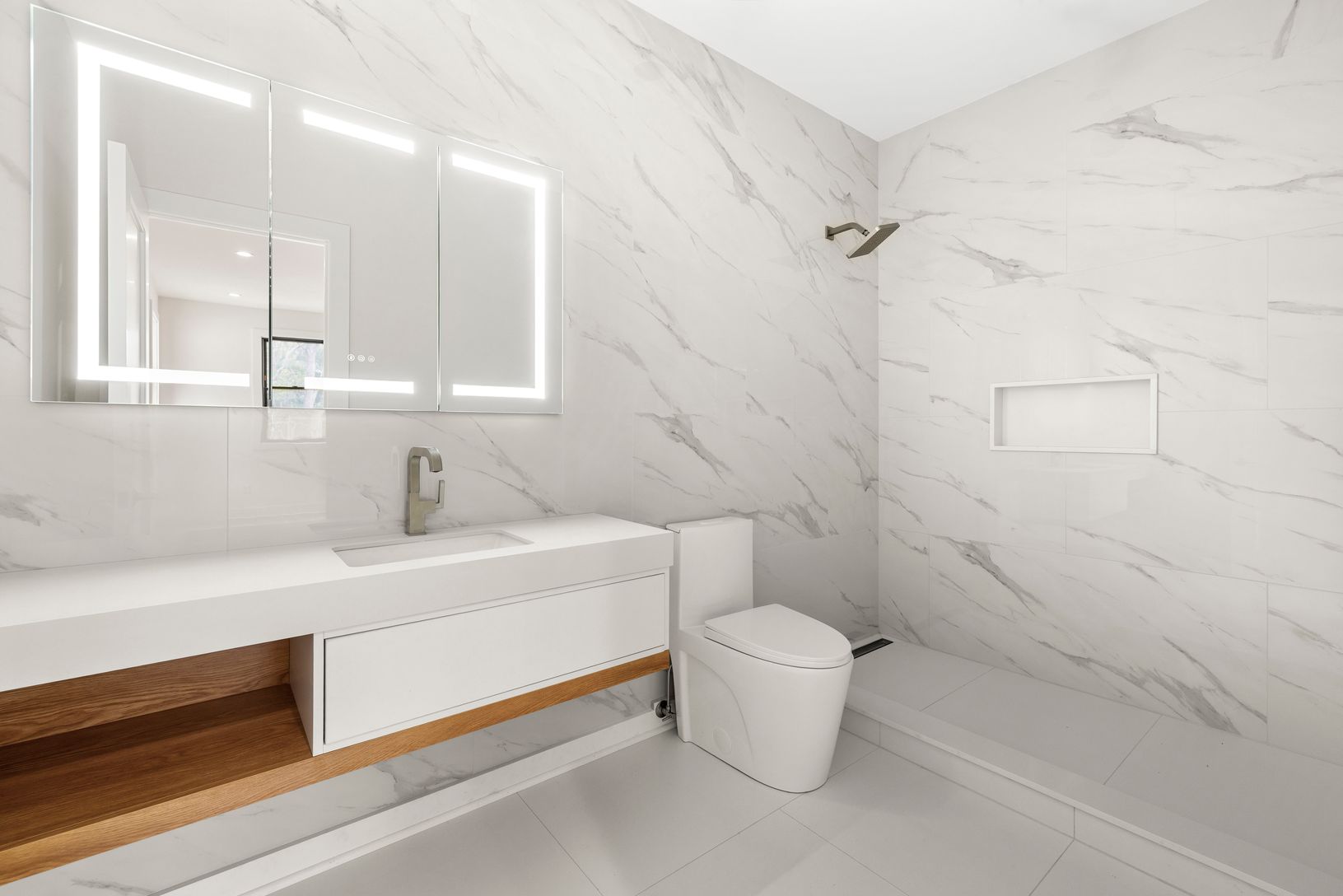 Guest Bathroom 1