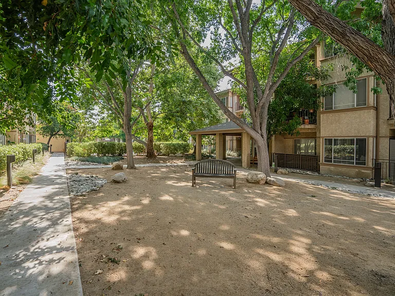 Valley Oaks Village — Photo 50