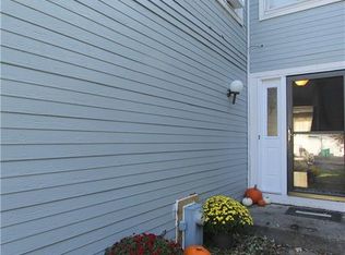 119 Softwind Cir, Baldwinsville, NY 13027