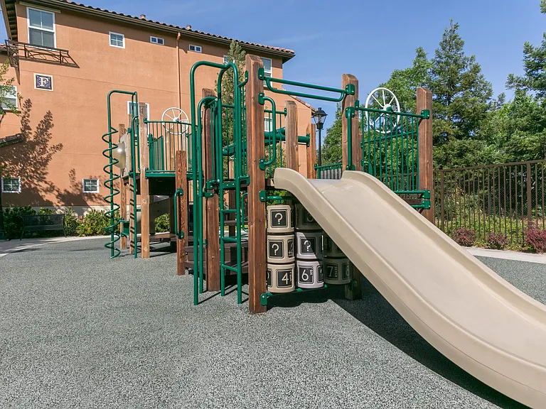 Aventino — Photo 23