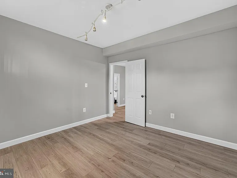 18616 Foggy Bottom Rd — Photo 90