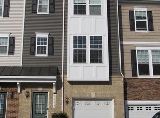 6079 Camerons Ferry Dr, Haymarket, VA 20169