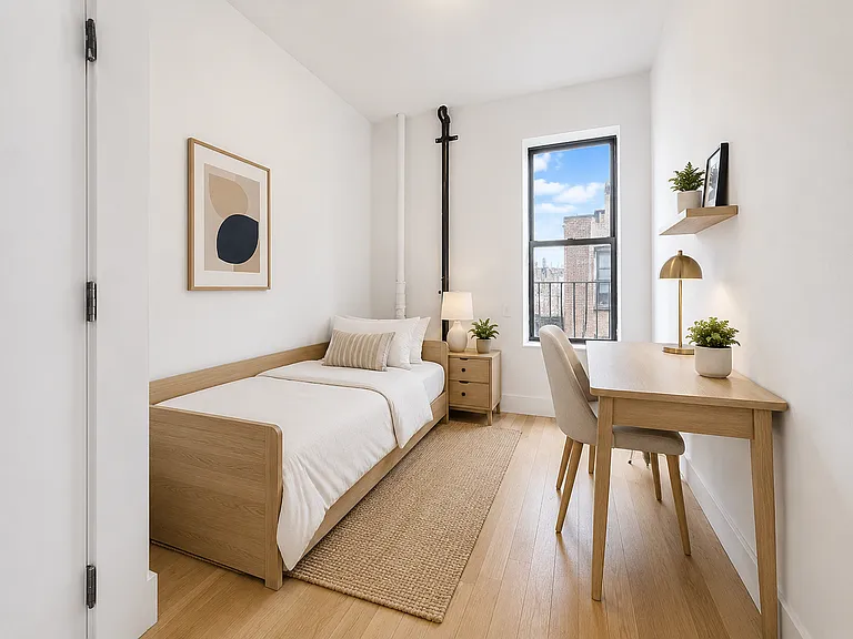 602 W 184th St #31 — Photo 4