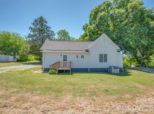 288 Middle St, Ellenboro, NC 28040