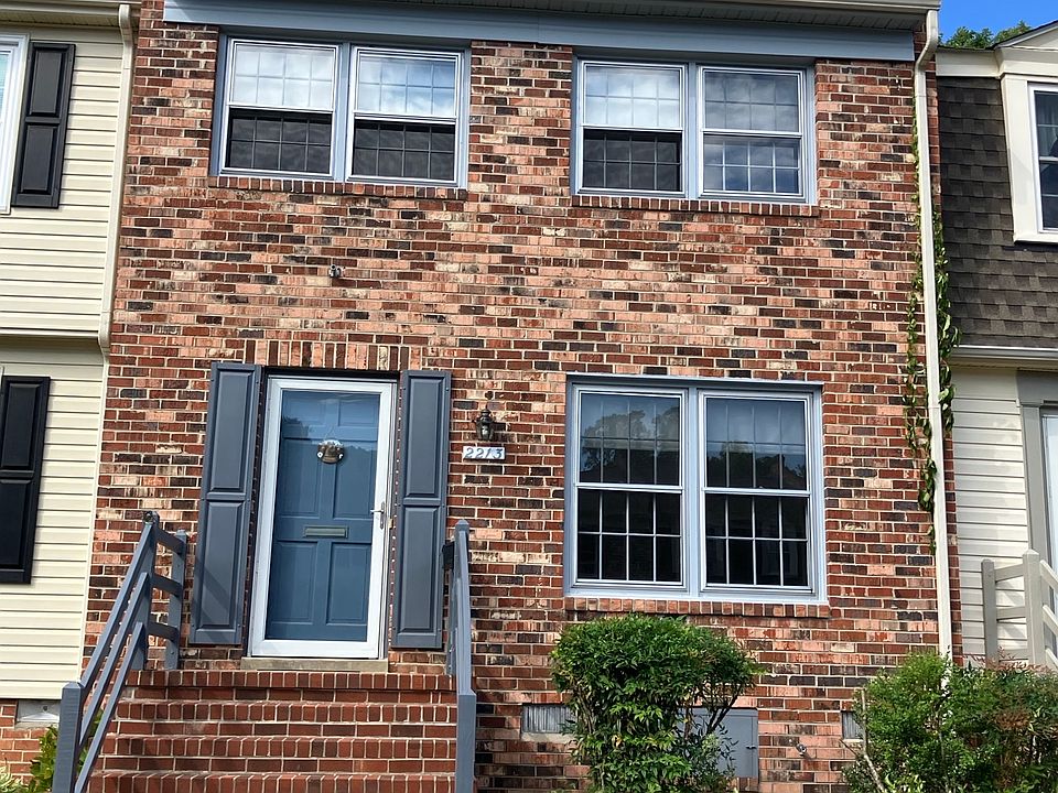 1st image of 2213 Foxborough Dr