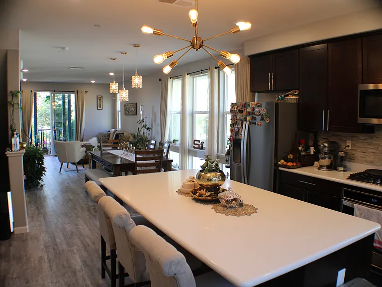 427 Snap Dragon St — Photo 10