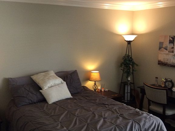 Master Bedroom (Furnished Example)