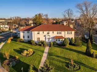 114 Malba Dr, Flushing, NY 11357