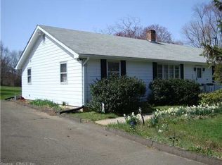 273 Horse Pond Rd, Madison, CT 06443