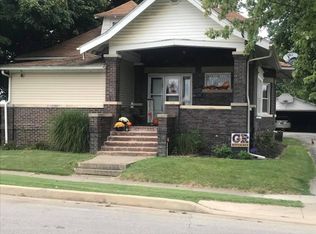 305 W West St, Georgetown, IL 61846