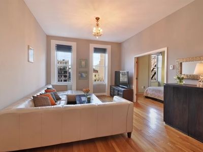 204 Montrose Ave APT 3A, Brooklyn, NY, 11206