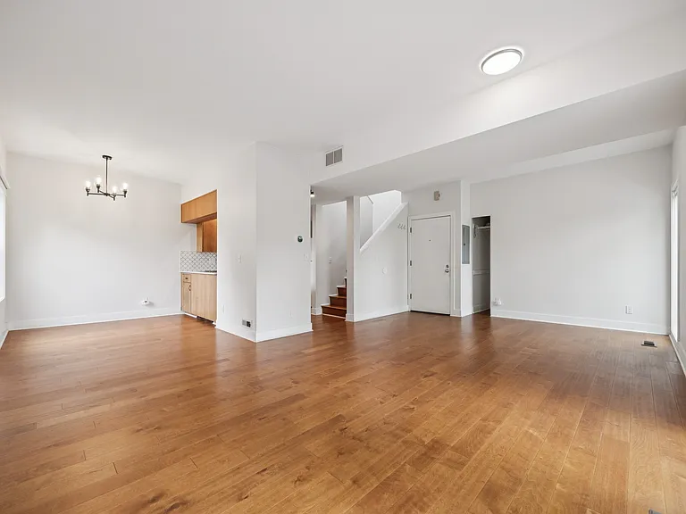 2474 NW Marshall St #B — Photo 4