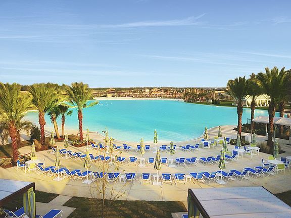 Balmoral Amenities