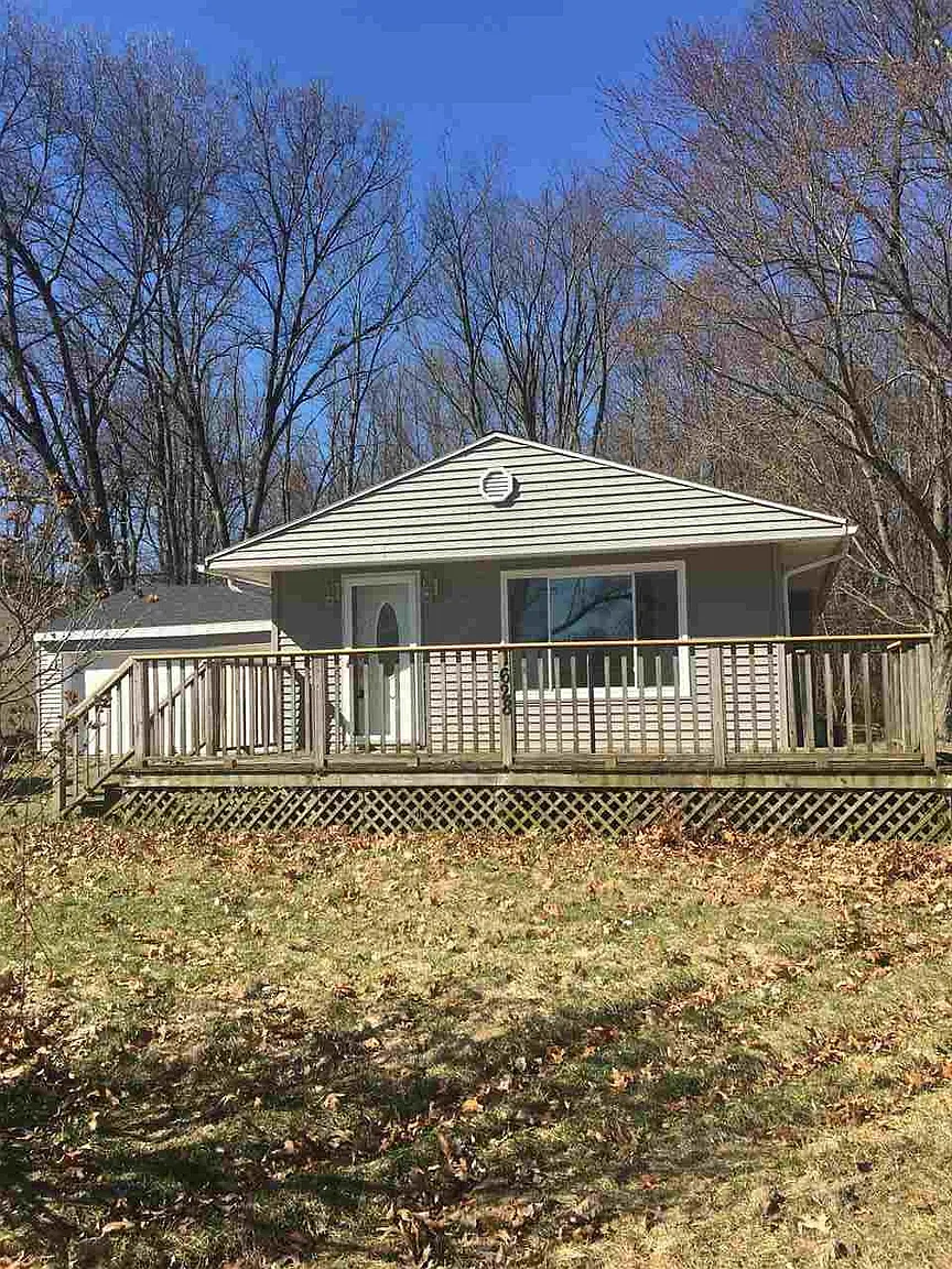 1628 Munith Rd photo 1