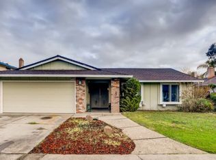 8545 Garland Crest Ct, Elk Grove, CA 95624