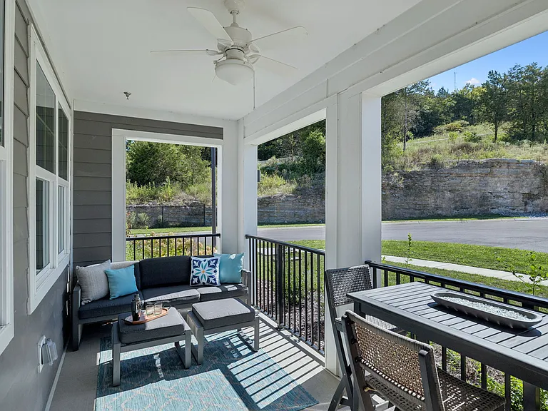 Sanctuary Bluff Apartments — Photo 48