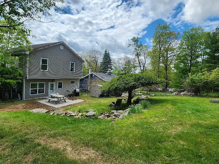 306 Nariticong Ave — Photo 22