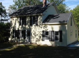 37 George St, Oxford, MA 01540