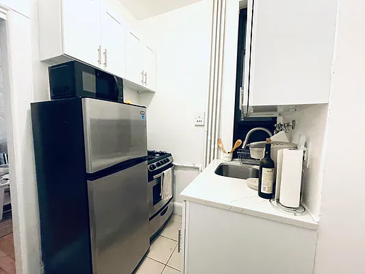 Rented by Ovation Properties, LLC | media 64