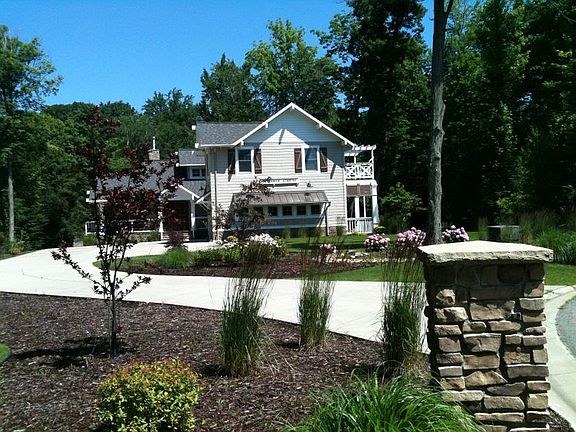 4th image of 4910 N Stockbridge Dr