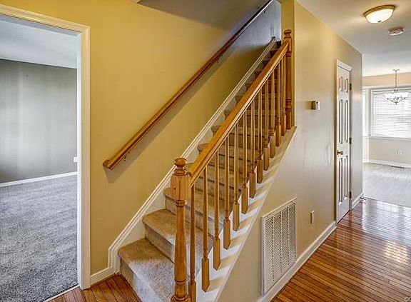 3rd image of 7961 Bear Grass Ln