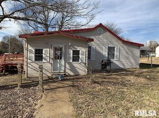 417 W 3rd St, Metropolis, IL 62960
