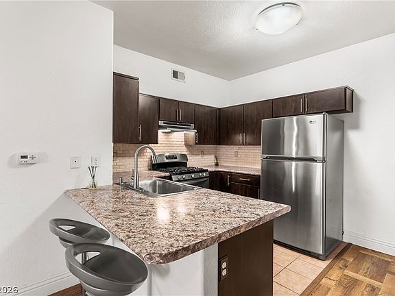5th image of 5751 E Hacienda Ave Unit 162