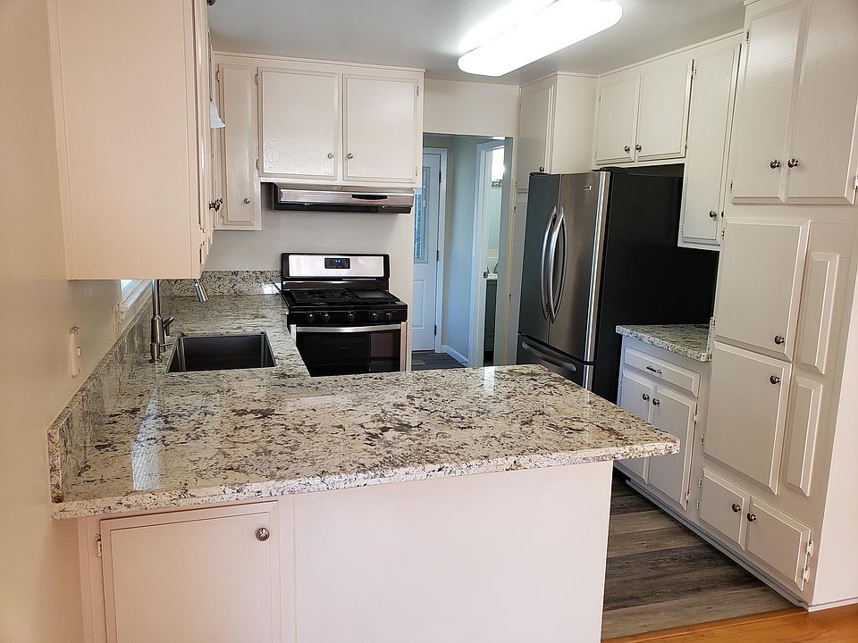 1st image of 8923 Twin Falls Dr
