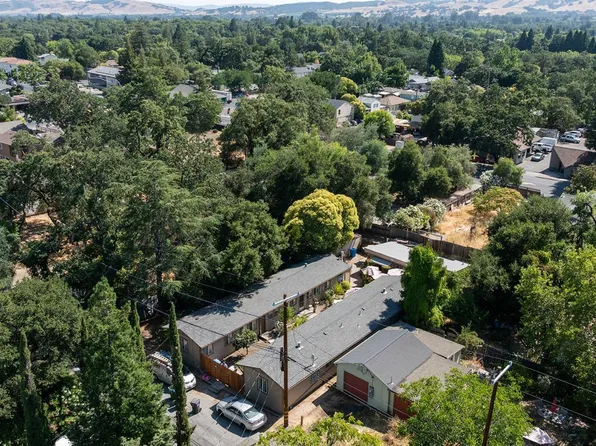 18418 1st Avenue, Sonoma, CA 95476