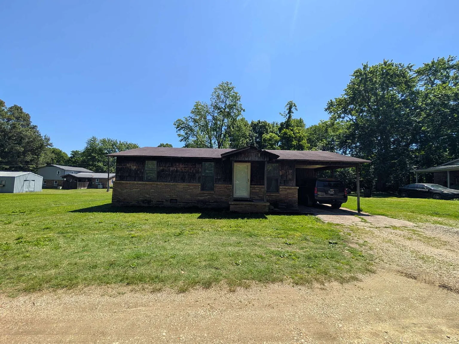 3 bed, 2.0 bath, $1,200 — Photo 4