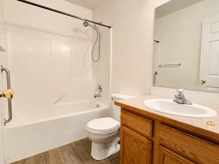 55-59 E Jadynn Ct — Photo 9