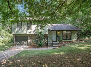 5152 Fairforest Dr, Stone Mountain, GA 30088