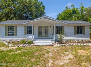 635 Oakleigh Ave, Gulfport, MS 39507