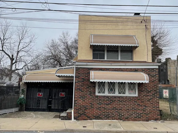 4682 Tackawanna St, Philadelphia, PA 19124
