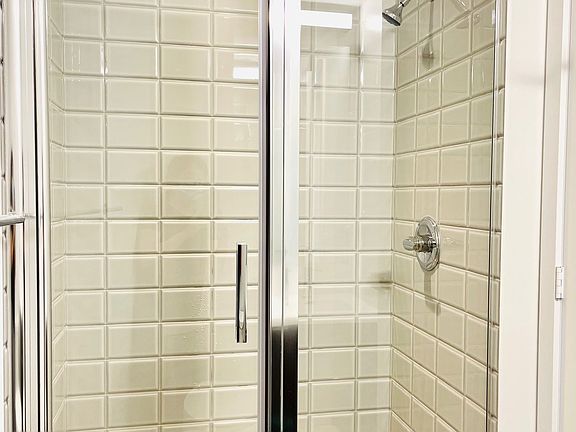 2nd image of 203 College St #1404