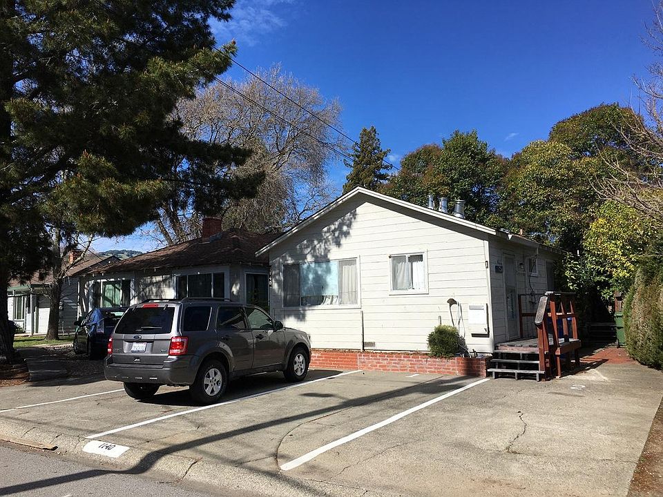 1st image of 1140 Elm Dr APT 2