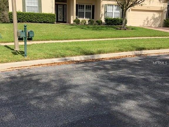2nd image of 2872 Highland View Cir