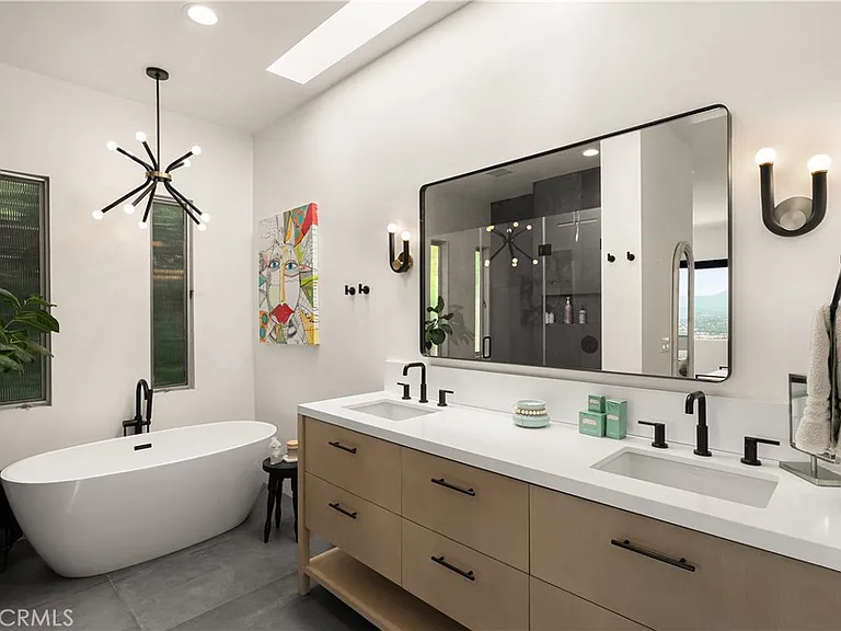 3230 Tyrol Dr — Photo 13