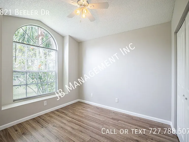 8821 Beeler Dr — Photo 17