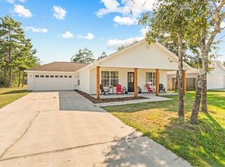 1369 Oakwood Lakes Blvd, Defuniak Springs, FL 32433