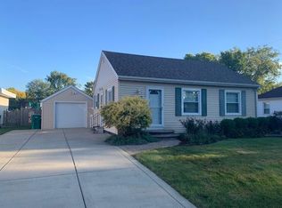 1603 Stratford Ct, Joliet, IL