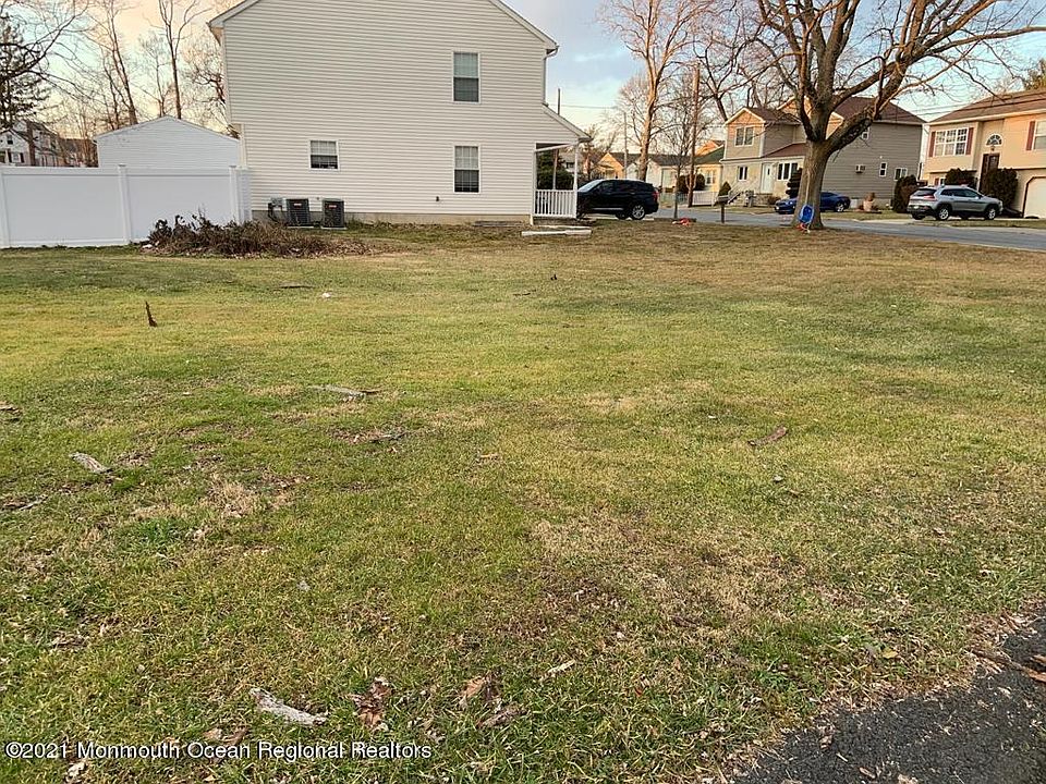 2nd image of 260 Nathan Court