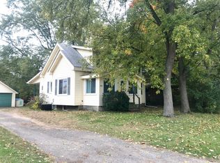 37053 Porter St, Romulus, MI 48174