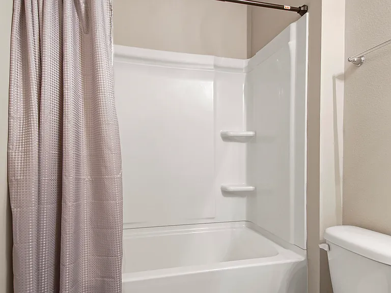 5840 Callaway Cir — Photo 32