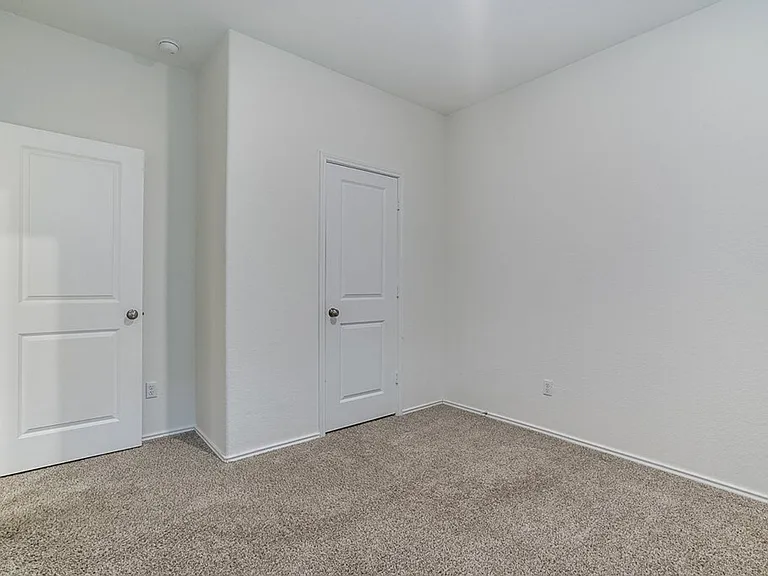 355 Geode Gln — Photo 15