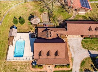 760 Clax Branch Rd, Loretto, TN 38469